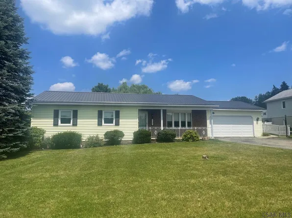 2691 Bedford St, Johnstown, PA 15904