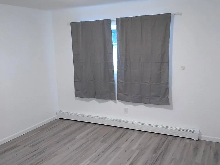 714 N Hoyt St #4 — Photo 5