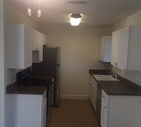4th image of 156 Argonaut Rd