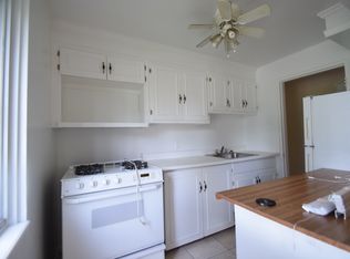 99 Highland Ave #2B-1BA-700SQFT, Rochester, NY 14620