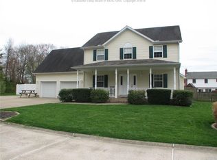 411 Brian Dr, Hurricane, WV 25526