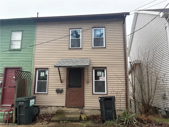 122 W Chestnut St, Lisbon, OH 44432