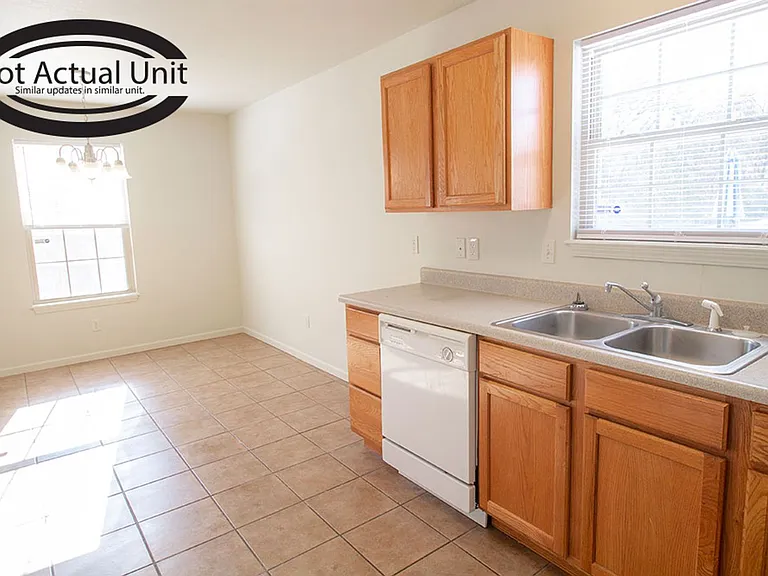 1500 Bodie Dr — Photo 8