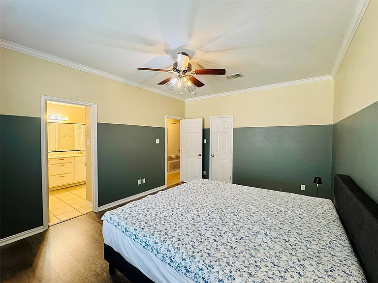 2512 Ericanna Ln — Photo 12