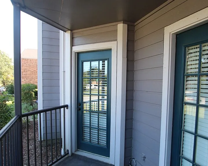 Heritage West Apartments — Photo 79