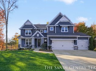 17931 Spring Tree Ct, Spring Lake, MI 49456