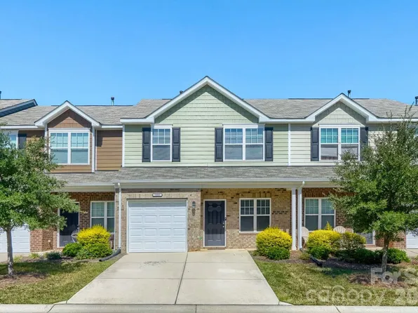 5008 Spring Arbor Ln, Charlotte, NC 28213