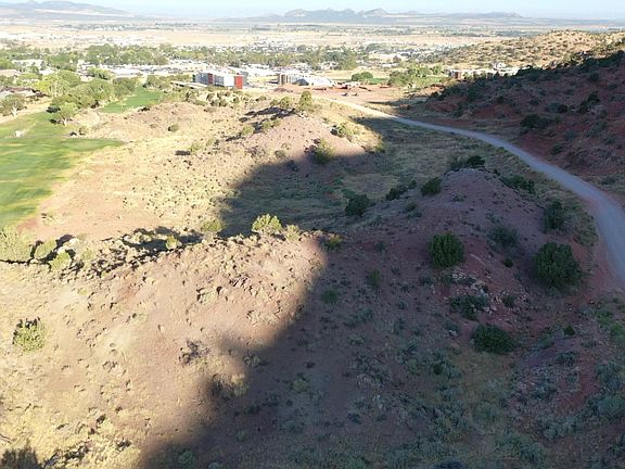 3rd image of Stephens Cyn