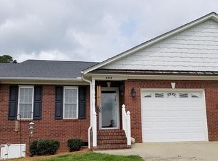 923 Parkway South St, Asheboro, NC 27205