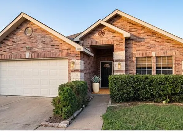 8111 Stowe Springs Ln, Arlington, TX 76002