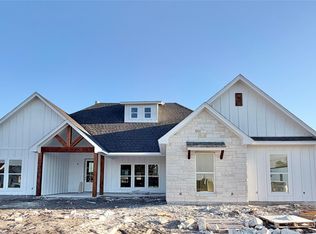 2021 Collin St, Weatherford, TX 76085