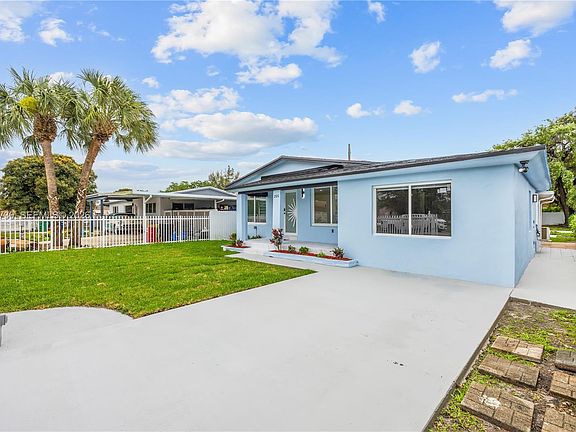 5th image of 2520 NW 108th St