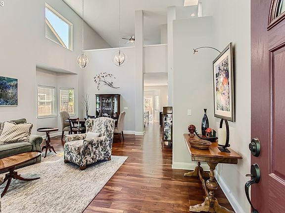 3rd image of 21524 SW Parkin Ln