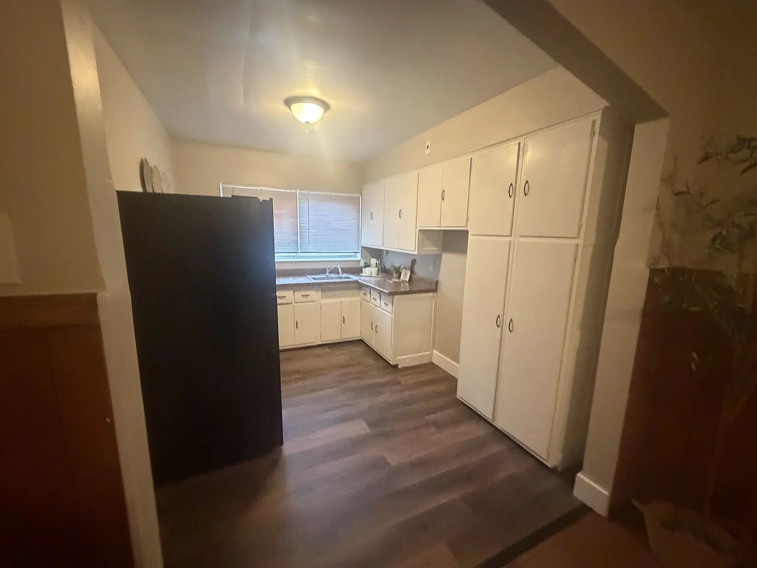 318 East Mitchell Avenue - 4 — Photo 2