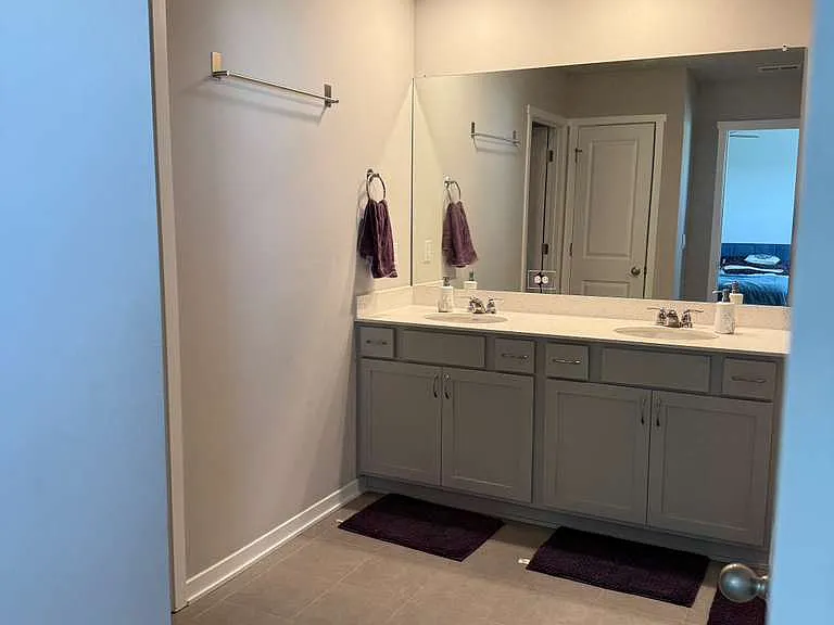 10340 Powell Ave — Photo 12