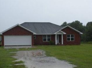 6970 Mendes Rd, Glennville, GA 30427