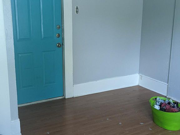 4th image of 1117 N Crawford St APT 5