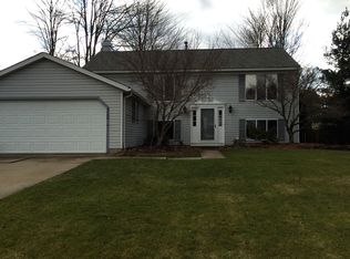 4766 Emerald Ln, Brunswick, OH