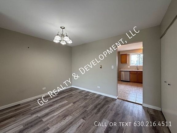 5th image of 3606 Salem Walk APT B1