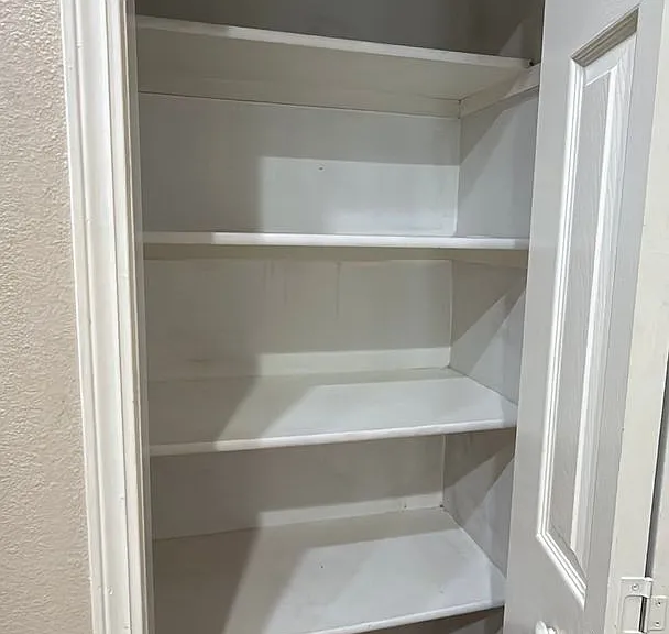 9812 Kings Pointe Dr — Photo 17