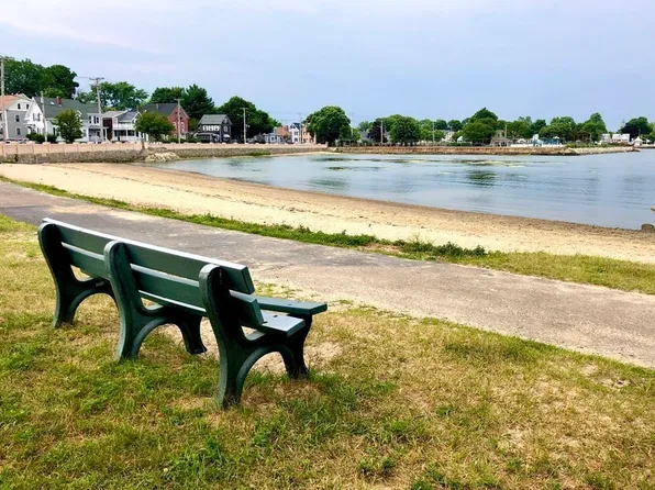 22 Pickman St, Salem, MA 01970