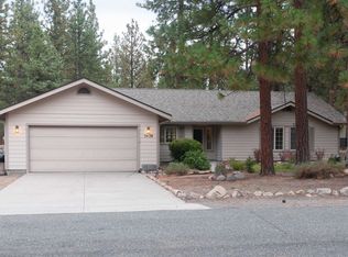 5458 Hogan Dr, Weed, CA