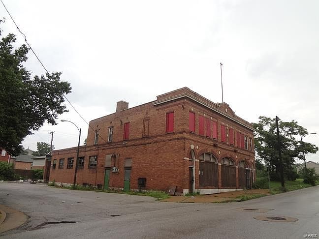 2nd image of 1901 Hodiamont Ave
