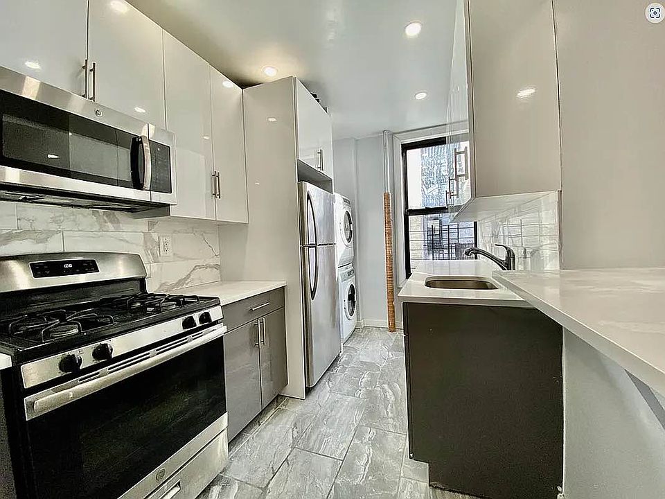 1st image of 70 Post Ave APT 2H