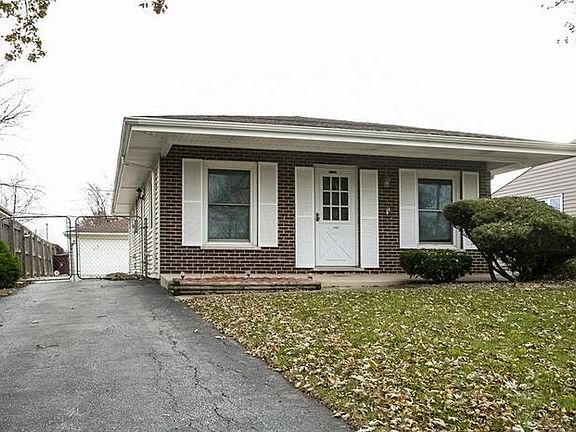2nd image of 16743 92nd Ave