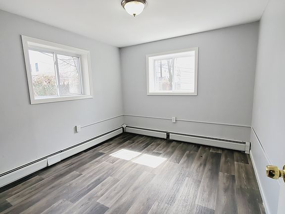 4th image of 95 Old Bergen Rd #1E