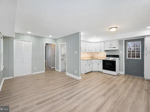 223-225 Kings Hwy E Floor 3, Haddonfield, NJ 08033