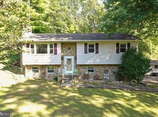10968 Old Forge Rd, Waynesboro, PA 17268