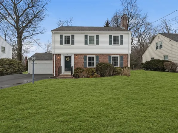 642 Laurel St, Longmeadow, MA 01106