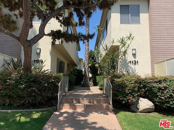 2nd image of 1129 23rd St APT 4