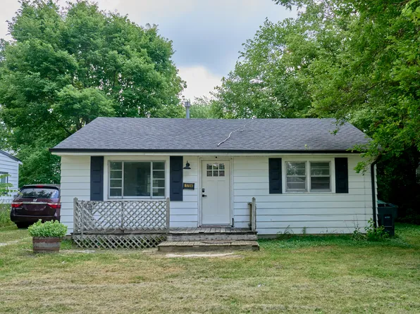 1704 S Jersey Ave, Muncie, IN 47302