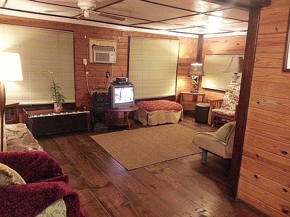5th image of 34416 Tannahill St