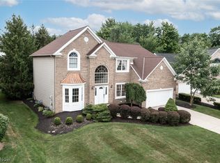 20775 Wakefield Cir, Strongsville, OH