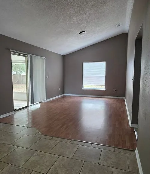 3339 Gretna Dr — Photo 7