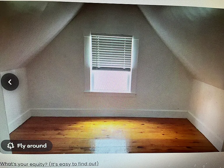 29 Railroad Ave #3 — Photo 2