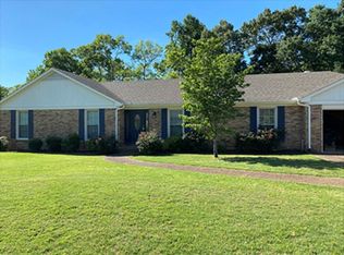 105 Mayfair Dr, Florence, AL 35630
