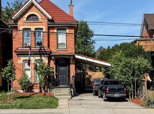 164 Wentworth St S, Hamilton, ON