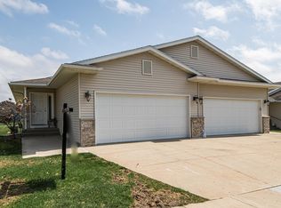 3008 Kenosha Dr NW, Rochester, MN 55901