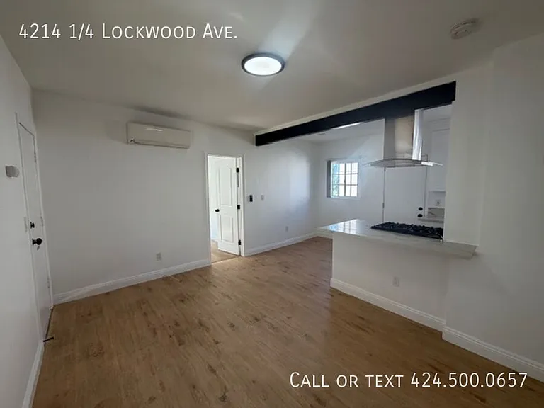 4214 1/4 Lockwood Ave — Photo 4