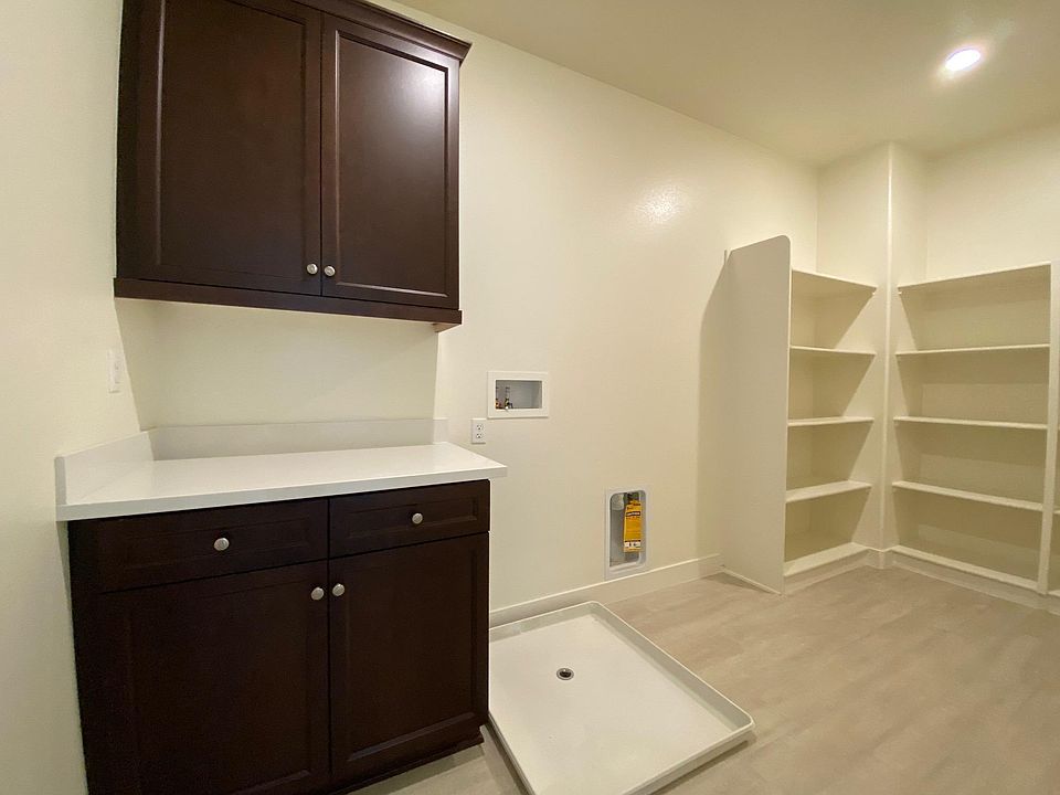 1st image of 3192 E Olympic Dr