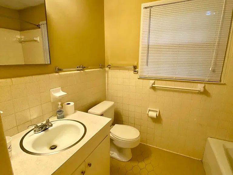 106 Strode Cir — Photo 13