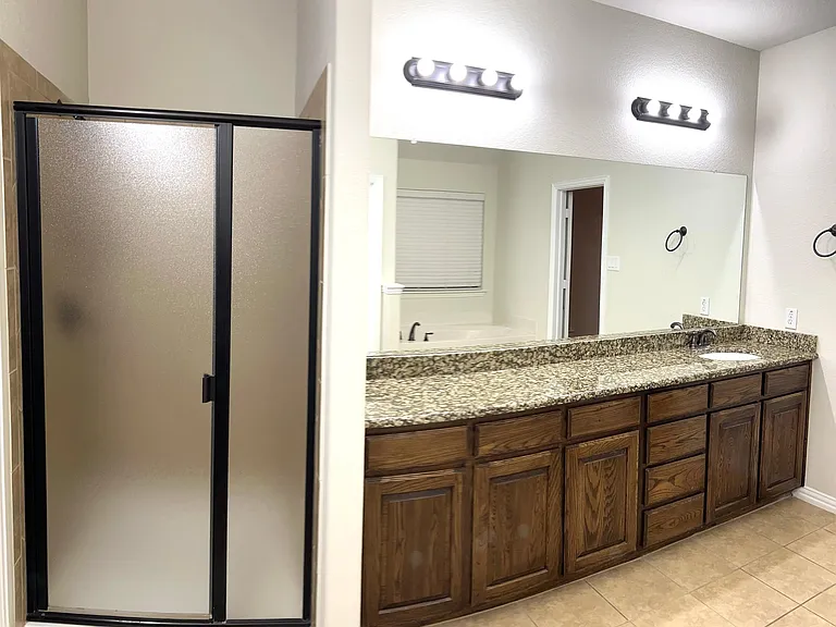 4013 Dalton Dr — Photo 9