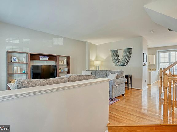 4th image of 11659 Rumford Ct