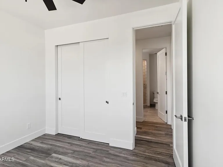 902 W Hazelwood St #B — Photo 23
