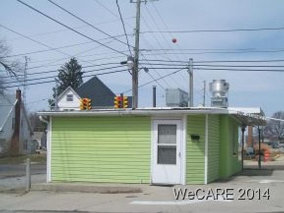 5th image of 836 E Franklin St