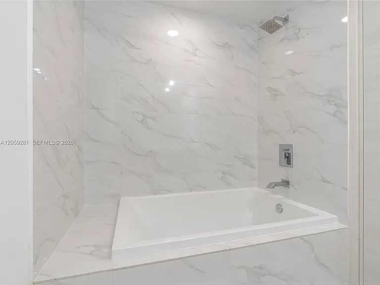 801 S Miami Ave #4709 — Photo 15